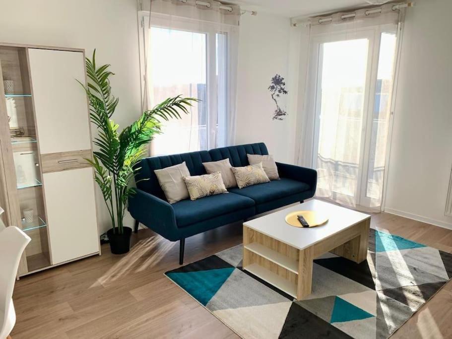 Pourquoi Notre T3 Avec Parking Est Pour Vous ? Apartment ลีลล์ ภายนอก รูปภาพ