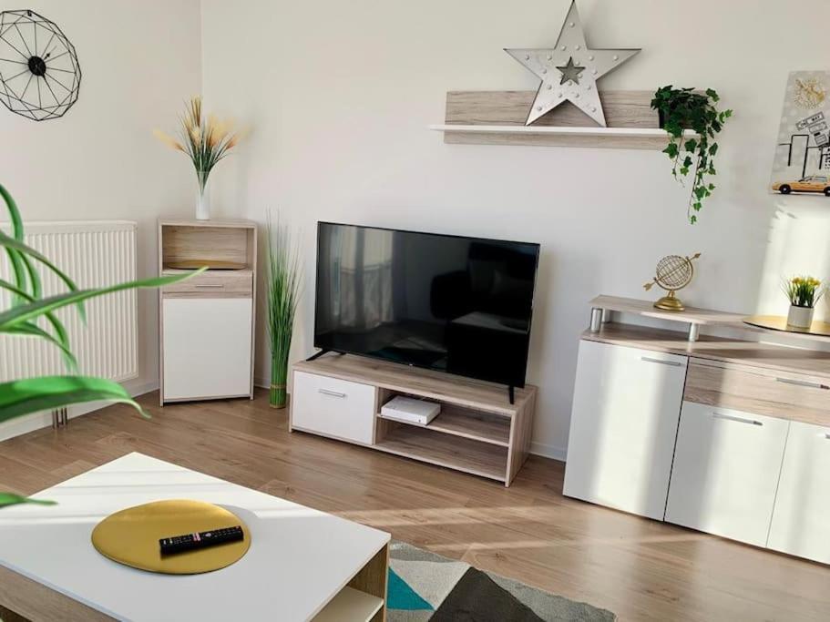Pourquoi Notre T3 Avec Parking Est Pour Vous ? Apartment ลีลล์ ภายนอก รูปภาพ